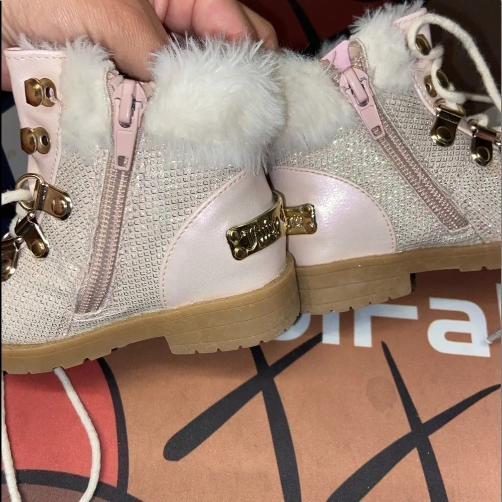 Juicy couture baby boots